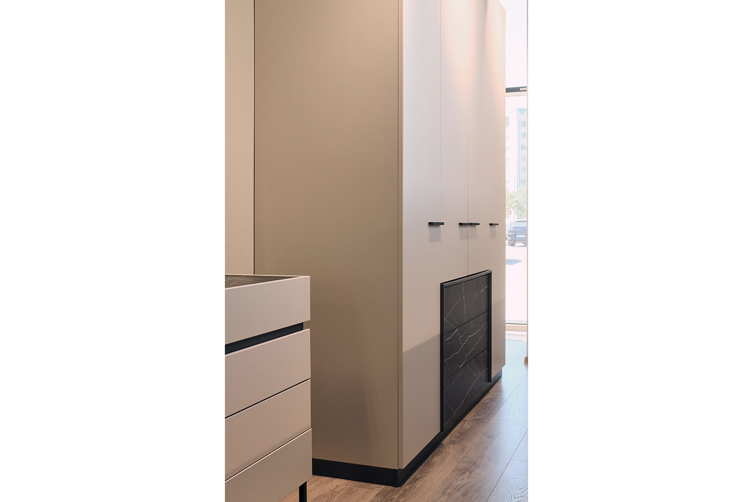 Шкафы-пеналы - изображение №5 "Шкаф Милагро для одежды"  на www.Angstrem-mebel.ru